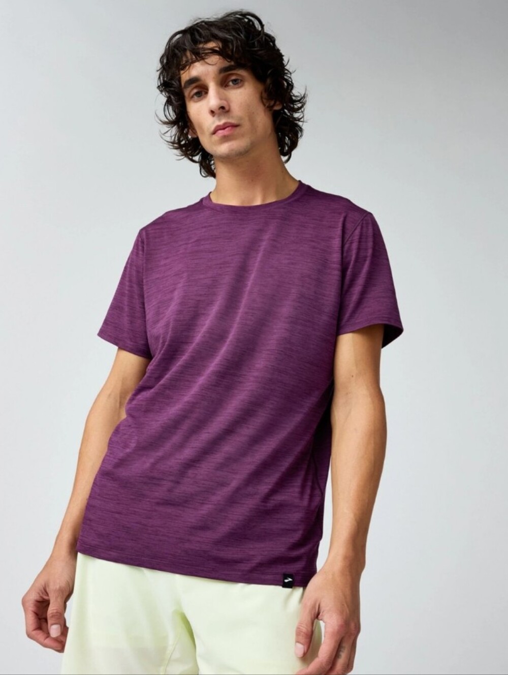 NEW BROOKS Running Luxe Short Sleeve T Shirt Burgundy Mens Size Large